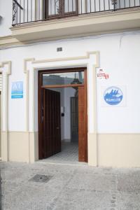 Fasada lub wejście do obiektu Apartamentos Turísticos Mamelón