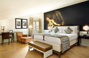 Postel nebo postele na pokoji v ubytování Hotel Indigo Rome - St. George by IHG