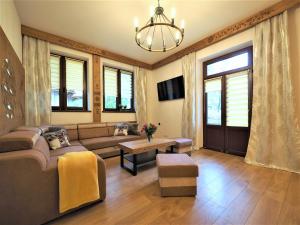 Posedenie v ubytovaní VIP Apartamenty TYTUS