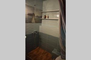 Ванная комната в Elegant apartment