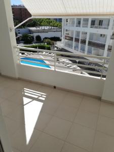 Bazén v ubytovaní Live Salou Apartment alebo v jeho blízkosti