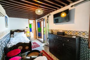 Kuchyň nebo kuchyňský kout v ubytování Palais Riad Chahd Luxury