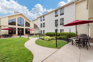 Gallery image of Comfort Inn & Suites Warsaw near US-30 in Warsaw