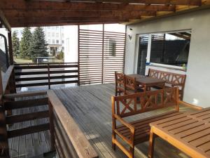 Un balcón o terraza en Anette House