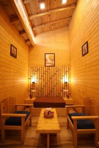 Fotografie z fotogalerie ubytování Rooftop Cottages & Restaurant, Pangot v destinaci Nainital