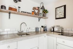 Dapur atau dapur kecil di The Annexe - Stoke Fleming