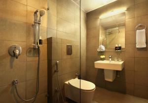 Kylpyhuone majoituspaikassa Click Hotel Jaipur, Raja Park