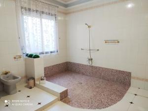 Kúpeľňa v ubytovaní Casa MarTa