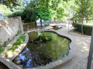 Vonkajšia záhrada v ubytovaní Casa MarTa