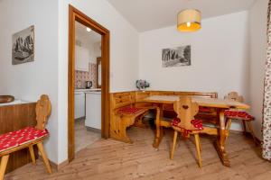 Kuchyň nebo kuchyňský kout v ubytování Residence Weiss