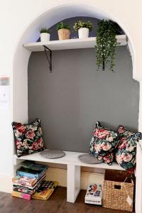 A seating area at Midtown Lodge 