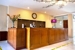 The lobby or reception area at Hotel Aztlan