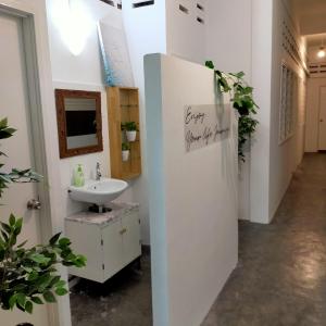 Galeriebild der Unterkunft Digital Nomad House KL Bukit Bintang - Self service shared bathroom apartment in Kuala Lumpur