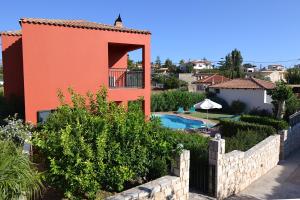 Bazén v ubytování Christina Villas- Minoan inland nebo v jeho okolí