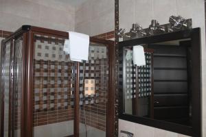 A bathroom at Hotel Villa Maria