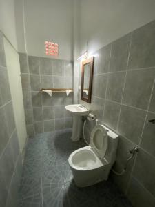 Koupelna v ubytování Kanada House Unawatuna