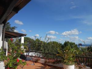 A balcony or terrace at Pedra Residence
