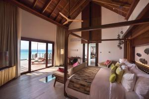 Postel nebo postele na pokoji v ubytování OZEN LIFE MAADHOO - Luxury All Inclusive with Free Transfers + 37 fotografií