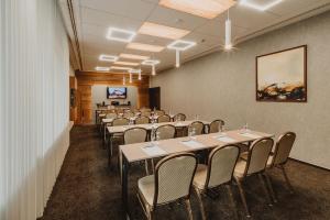 A restaurant or other place to eat at Hotel Turiec