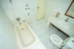 Gallery image of Hotel Mishuk in Cox's Bazar