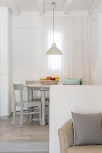 Posedenie v ubytovaní Villa Del Sol Mykonos Junior Suite