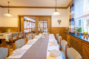 Restaurace v ubytování Zum Lindenbaum