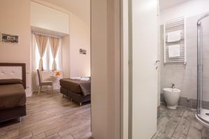 Gallery image of Azzurra Rooms in Rome