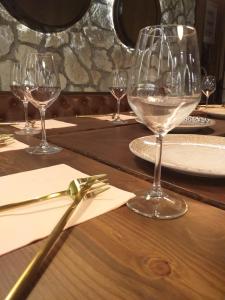 Nápoje v ubytování Epavlis Meteora Suites Hotel