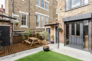 Hoone, kus apartement asub +18 fotot