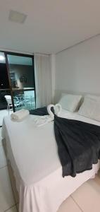 Postel nebo postele na pokoji v ubytování Laguna Beach Flat GV + 17 fotografií