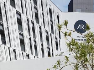 HOTEL ANTEROOM NAHA的证书、奖牌、标识或其他文件