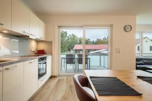 Η κουζίνα ή μικρή κουζίνα στο Ferienwohnung 2 am Biohof Eriskirch