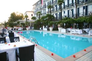 Πισίνα στο ή κοντά στο Hotel Lido Seegarten
