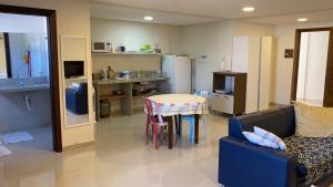 Apartamento centro Porto belo!! 주방 또는 간이 주방