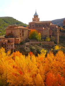 Fotografie z fotogalerie ubytování Apartamentos El Brezo v destinaci Albarracín