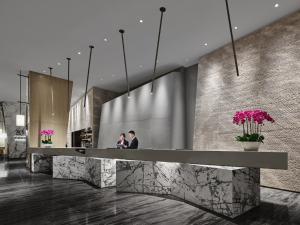 启东皇冠假日酒店大厅或接待区
