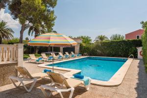 Basen w obiekcie Villa Menorca Jalima 1 by Mauter Villas lub w pobliżu