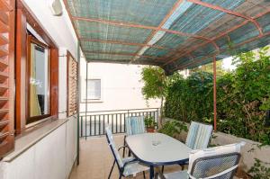 Balkón nebo terasa v ubytování Apartments Marinko
