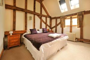 Gallery image of Old Oak Barn - Beautiful barn conversion with wonderful Jacuzzi hot tub in Stowmarket