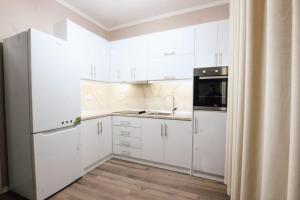 Nov’s Apartment - Image 10
