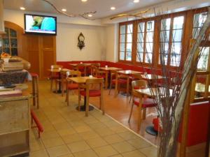 Restaurace v ubytování Hotel de la Lande