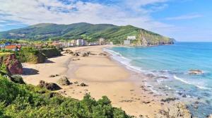 - Vistas a la playa y al océano en Vistas 180º al mar/puesta de sol/Free Wifi-parking en Bakio