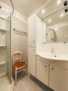 
A bathroom at Residentie Rapallo

