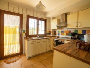 A kitchen or kitchenette at Apartment in Palomares near the Beach