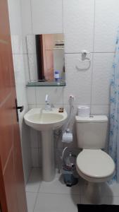Koupelna v ubytování Edward Suíte Manaus 01