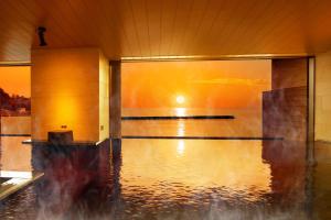Fotografie z fotogalerie ubytování Ooedo Onsen Monogatari Toi Marine Hotel v destinaci Izu