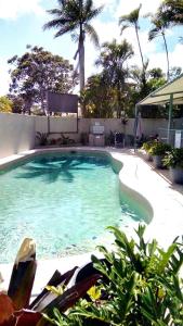 
The swimming pool at or near Le Court Villas
