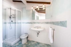 Koupelna v ubytování B&B San Gimignano Diffuso