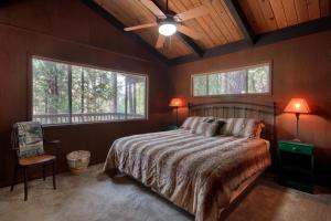 Gallery image of 18B Hiltbrand Hangout in Wawona