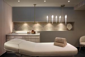a hospitalificialificialificialificialificialificialificialificialificialificialificialificialificialificial at Hôtel Barrière Le Westminster in Le Touquet-Paris-Plage